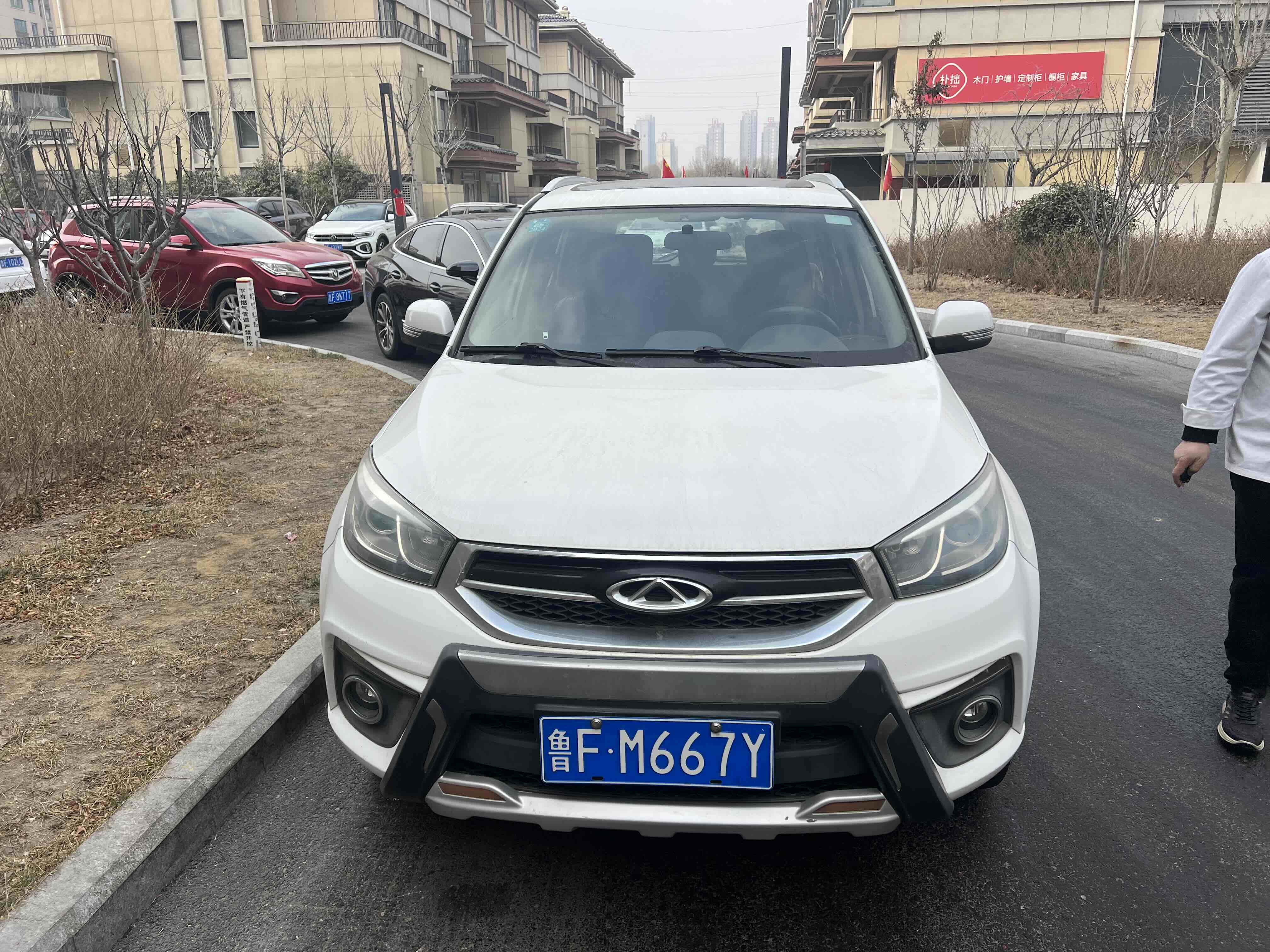 Tiggo 3 2014 car image 