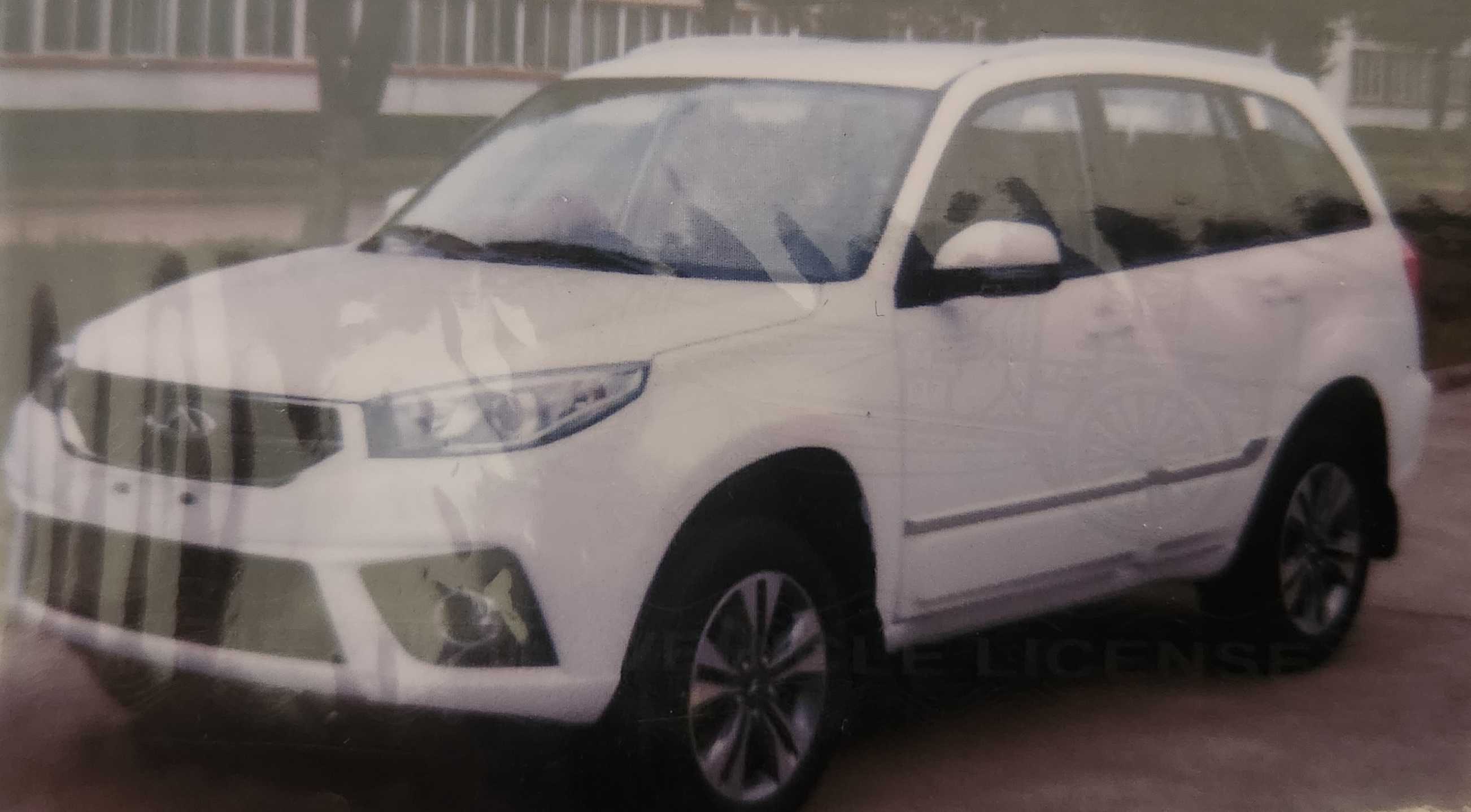 Chery Tiggo 3 2015 car image 