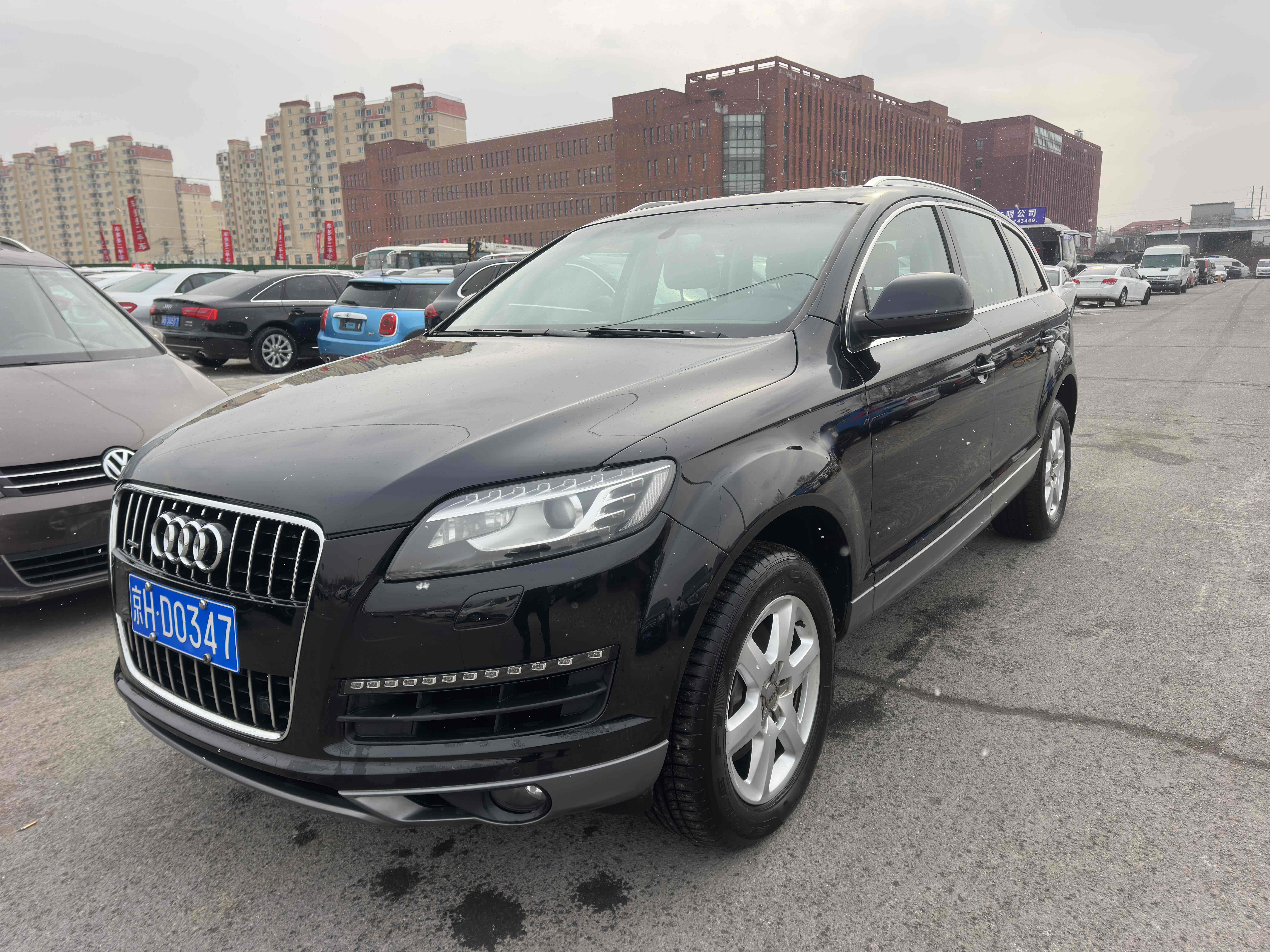 Audi Q7 2011 car image 