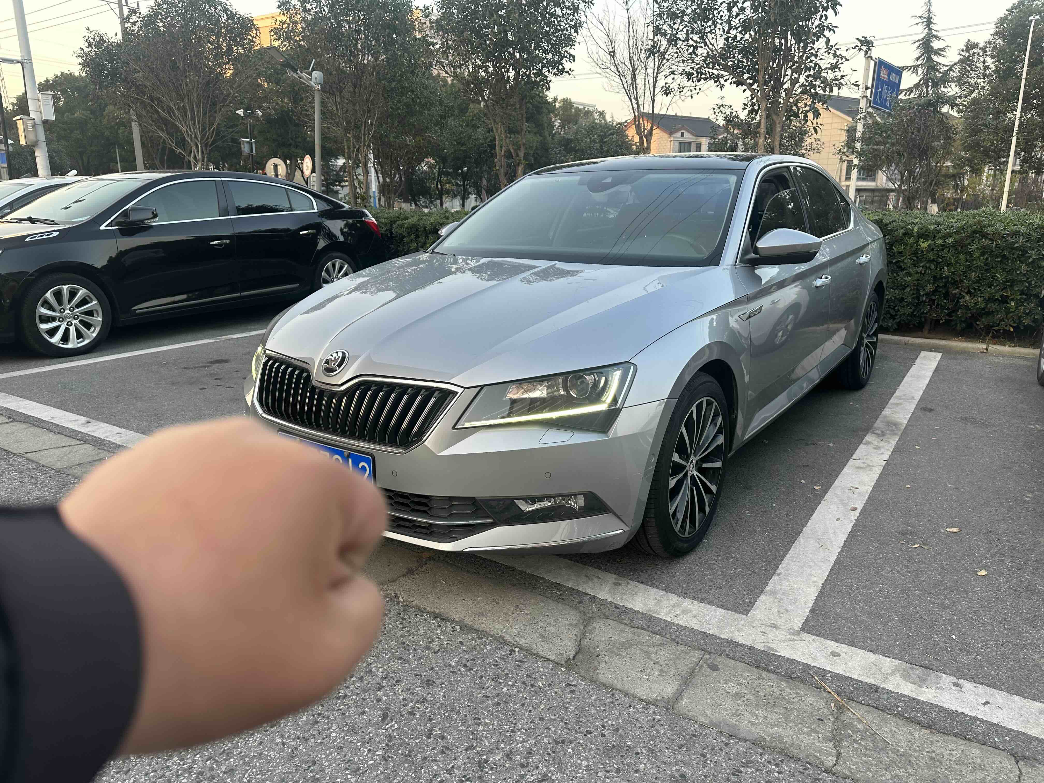 Skoda Superb 2016 Skoda Superb 2016 immagine di auto