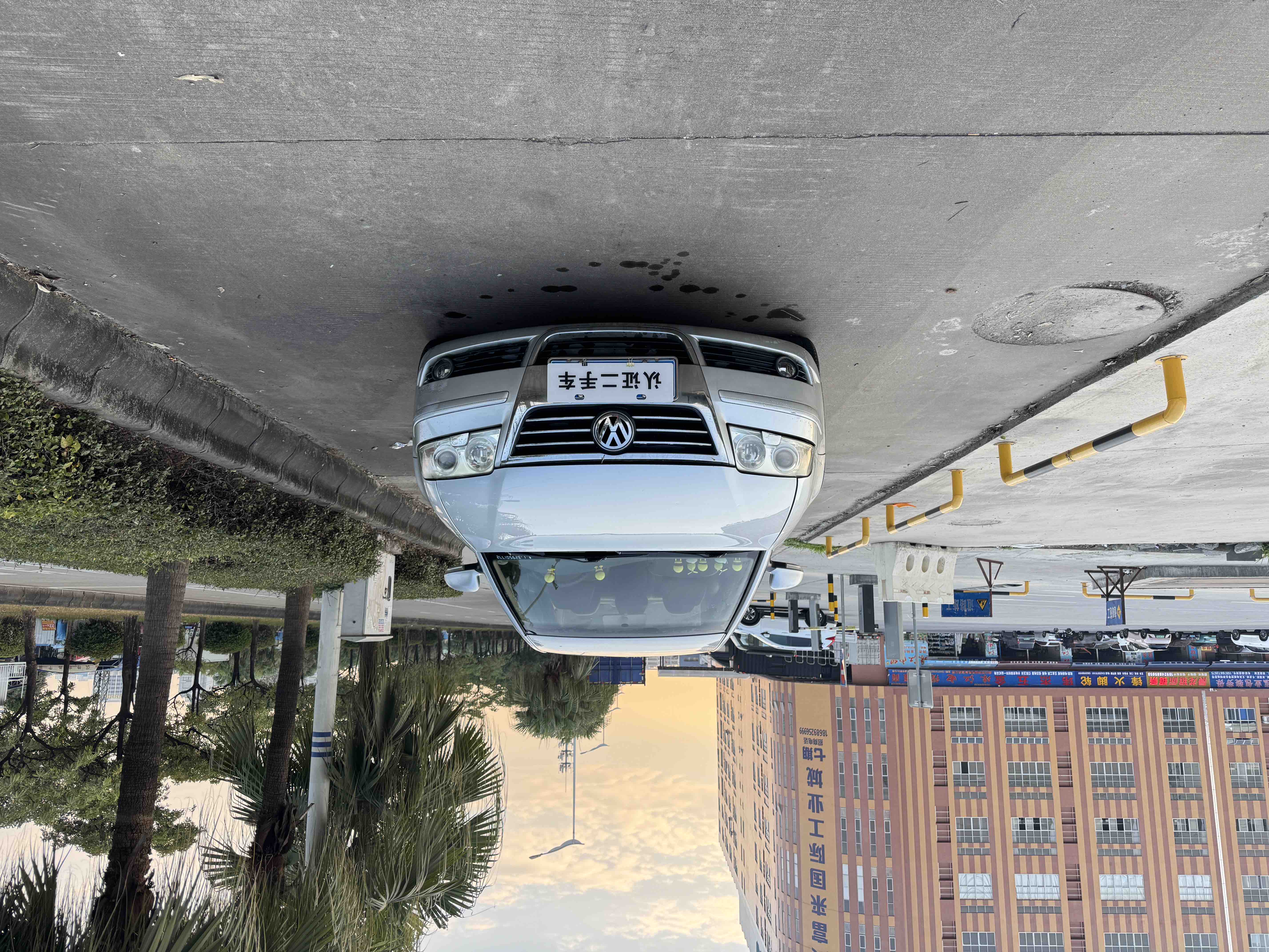 Volkswagen Passat Lingyu 2006 car image 