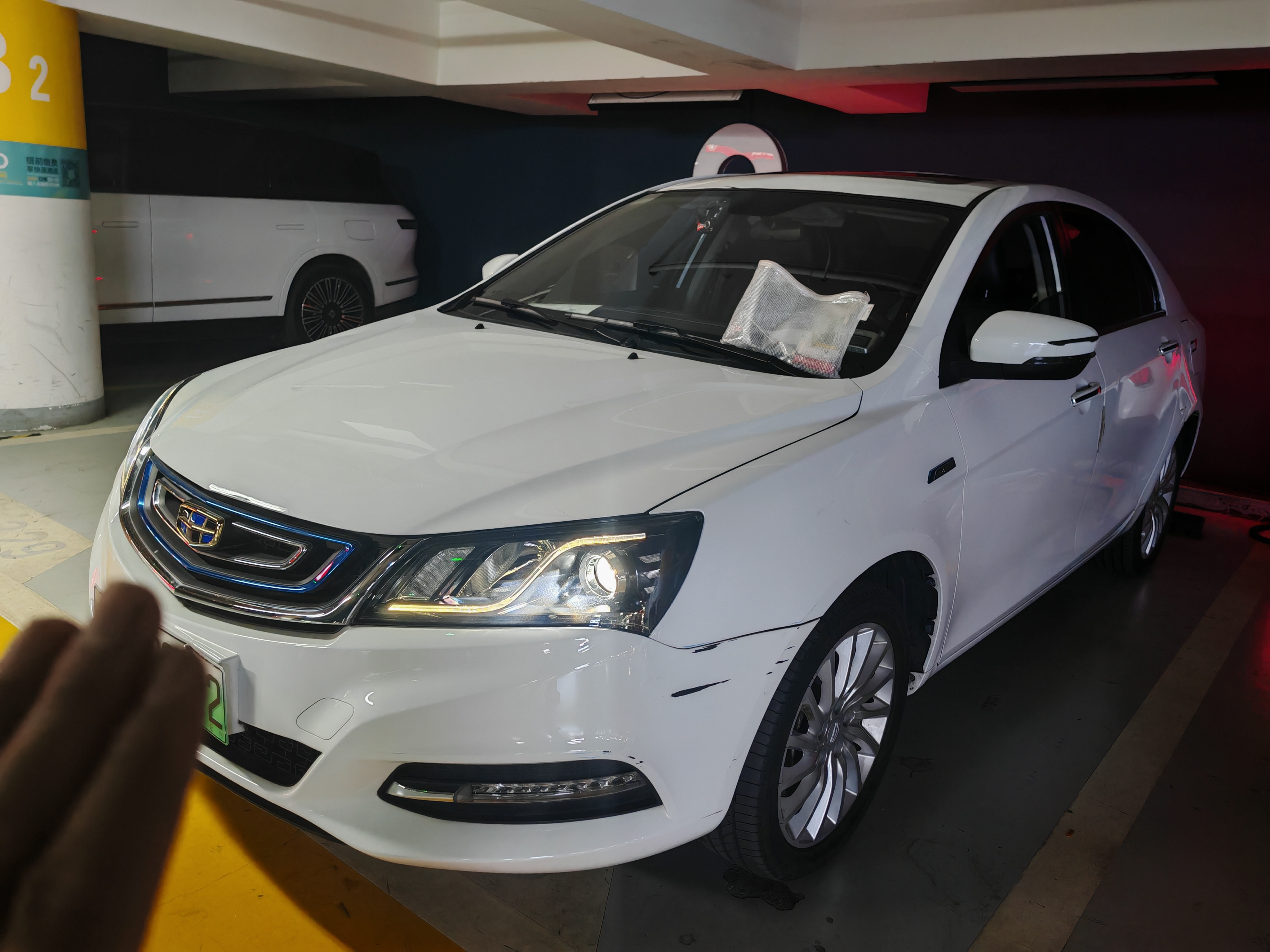 GEELY Emgrand New Energy 2017 GEELY Emgrand New Energy 2017 car image