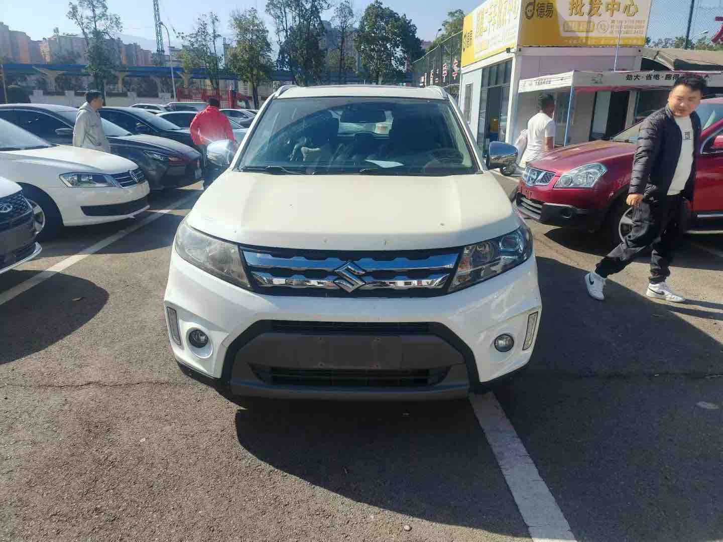 Suzuki Vitara 2016 image de voiture 