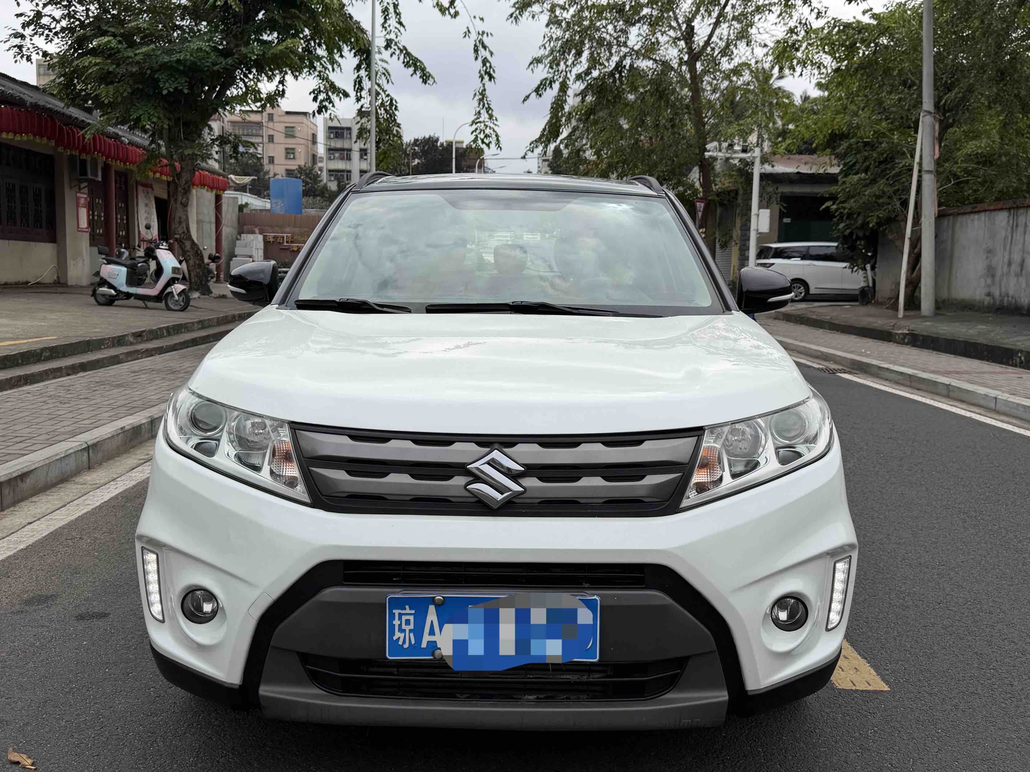 Suzuki Vitara 2019 image de voiture 