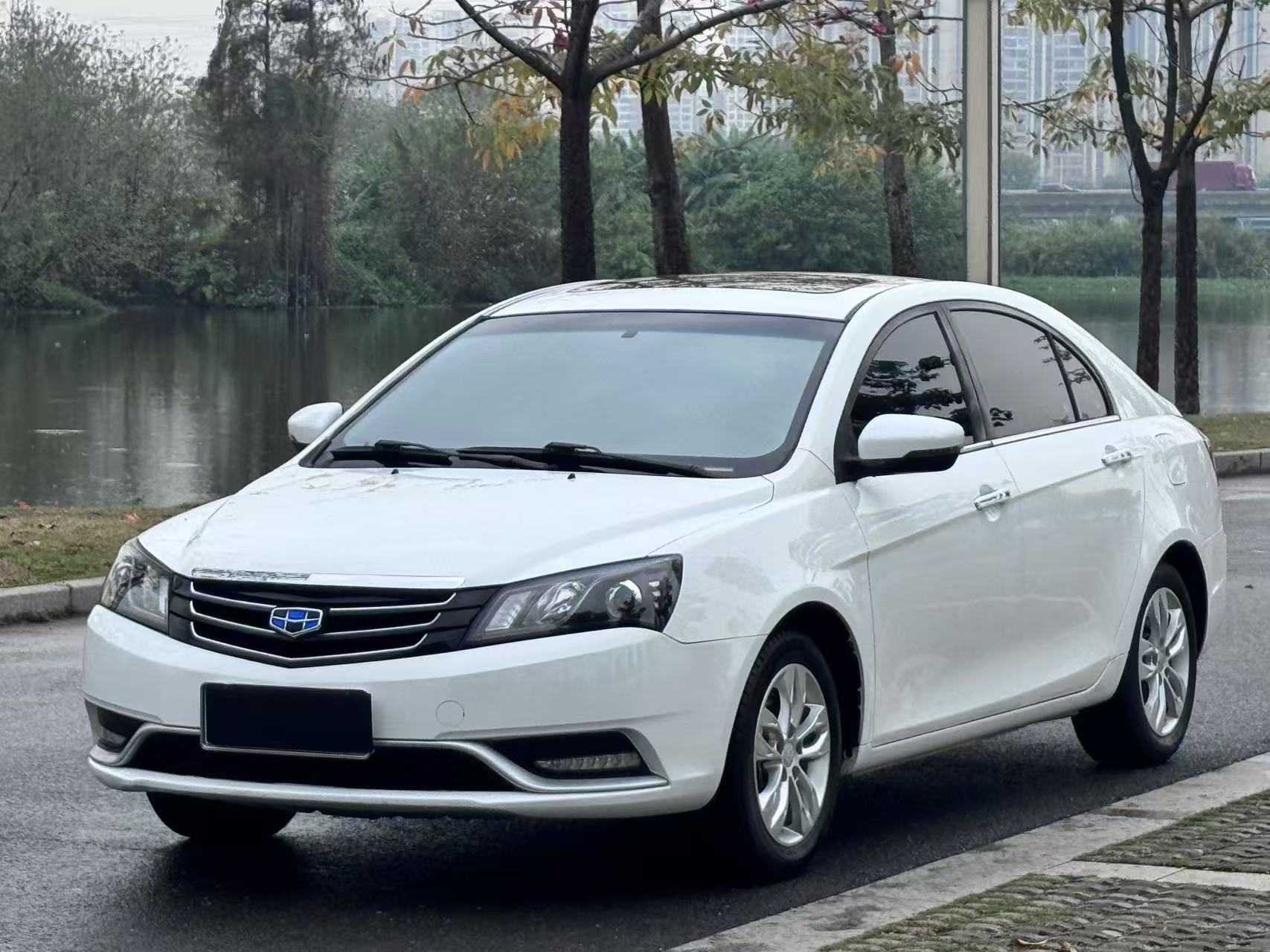 GEELY Emgrand 2016 car image 