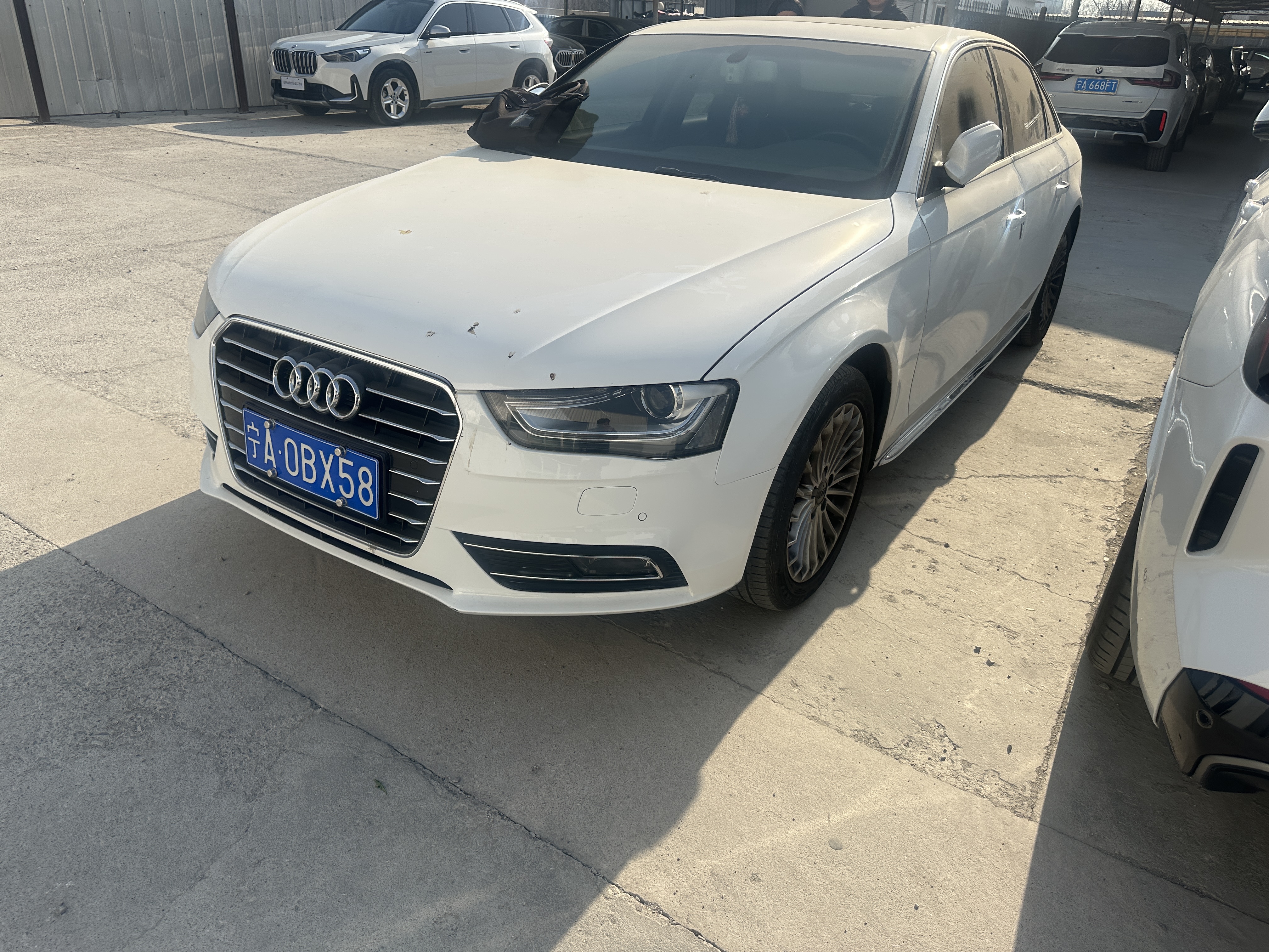 Audi A4L 2016 Audi A4L 2016 car image