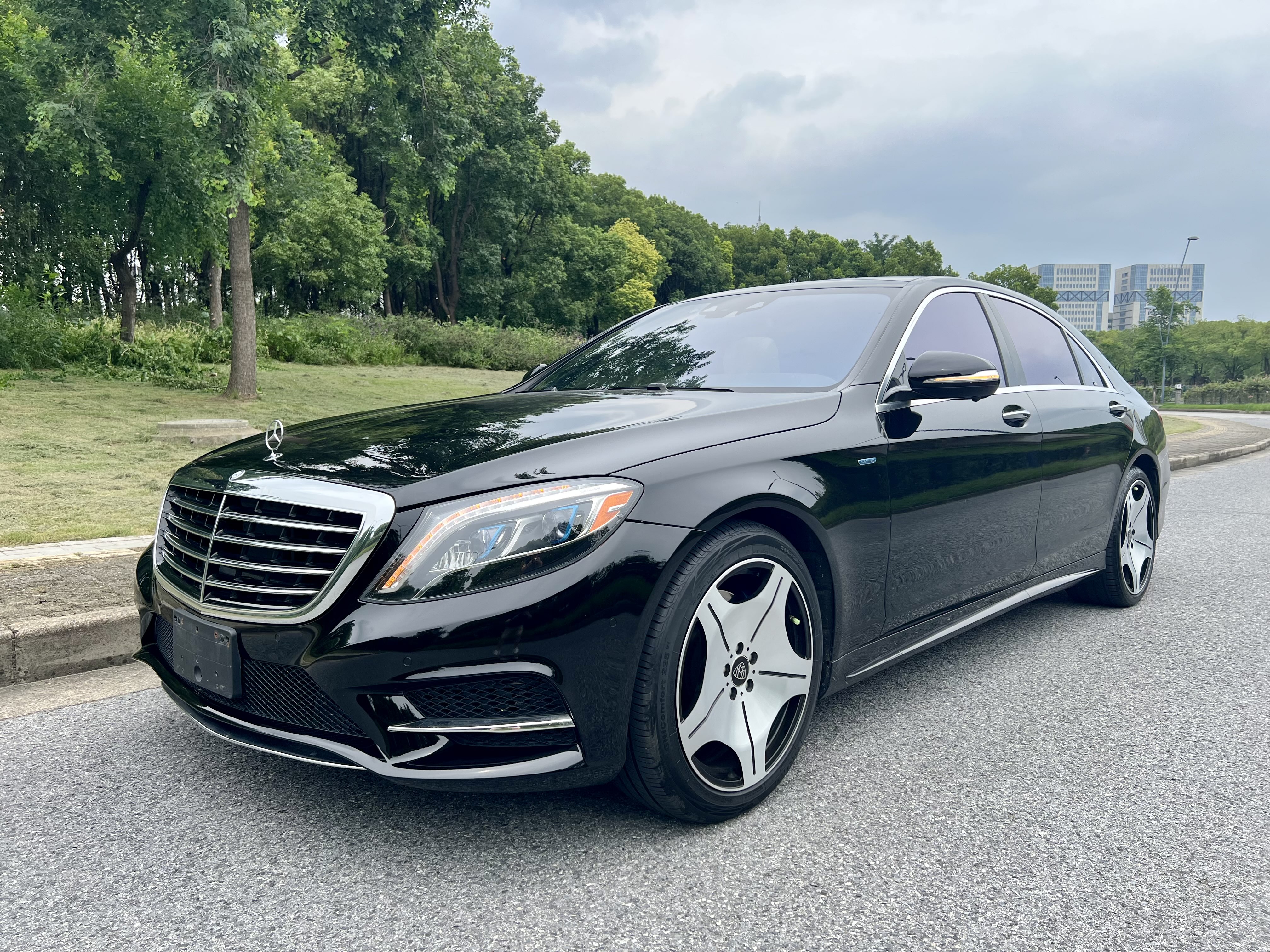 Mercedes-Benz S Class New Energy 2019 Mercedes-Benz S Class New Energy 2019 image de voiture
