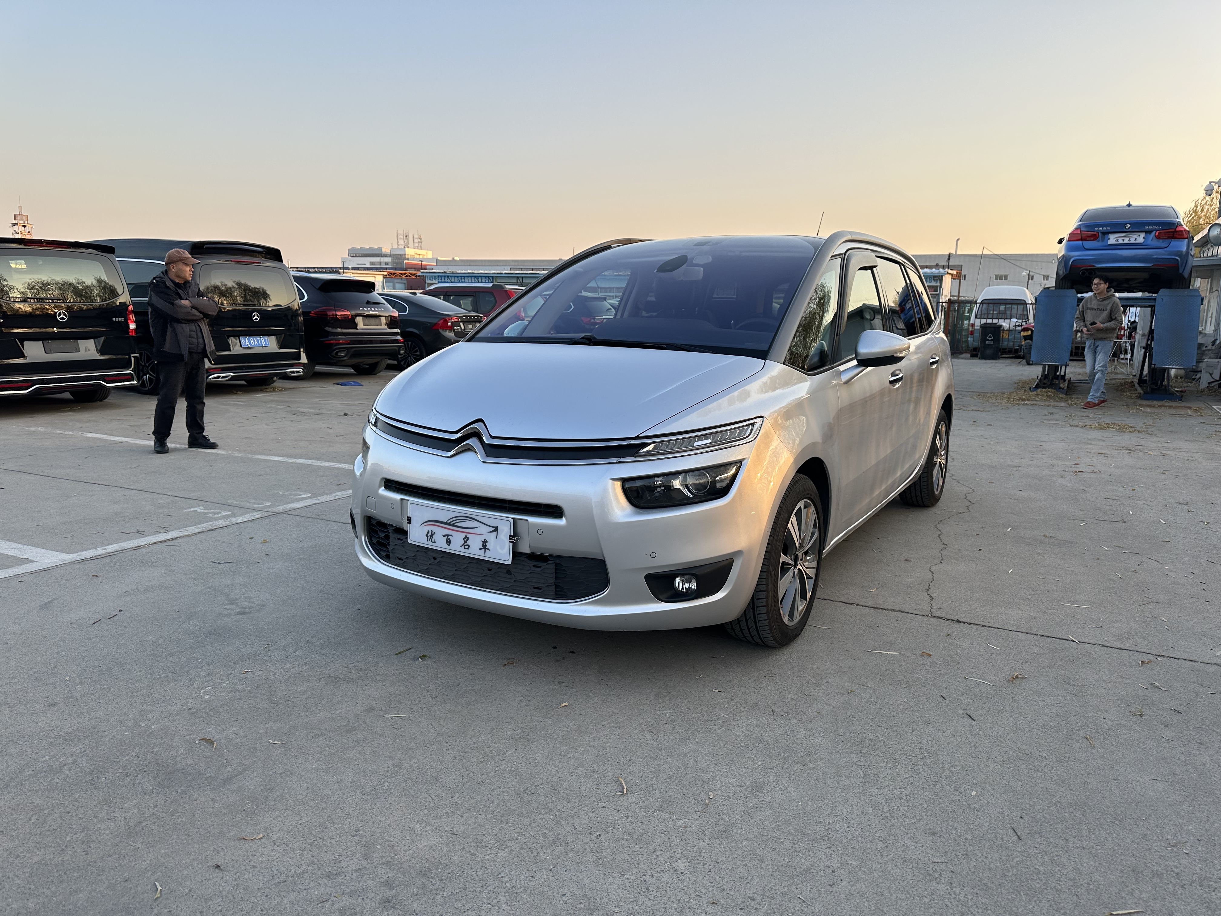 Citroen C4 PICASSO 2016 car image 