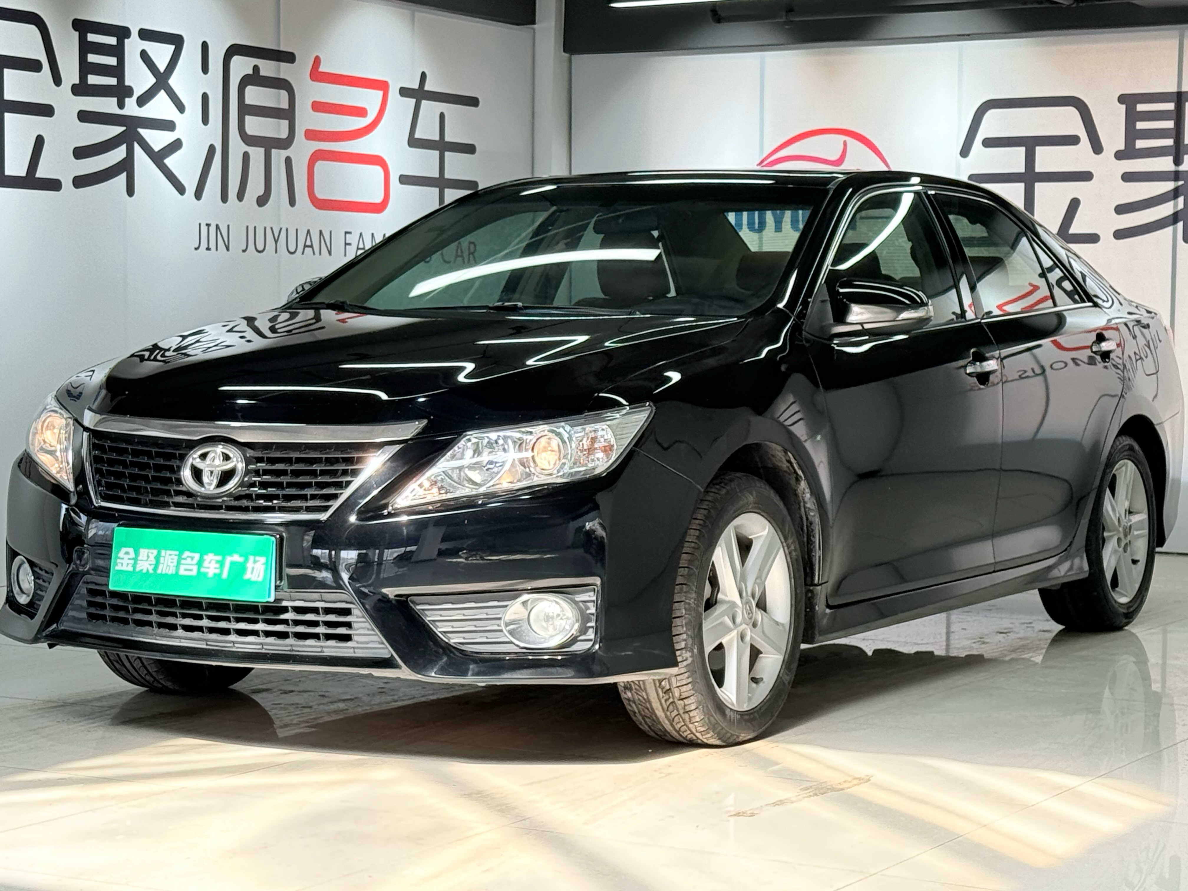 Toyota Camry 2012 immagine di auto 