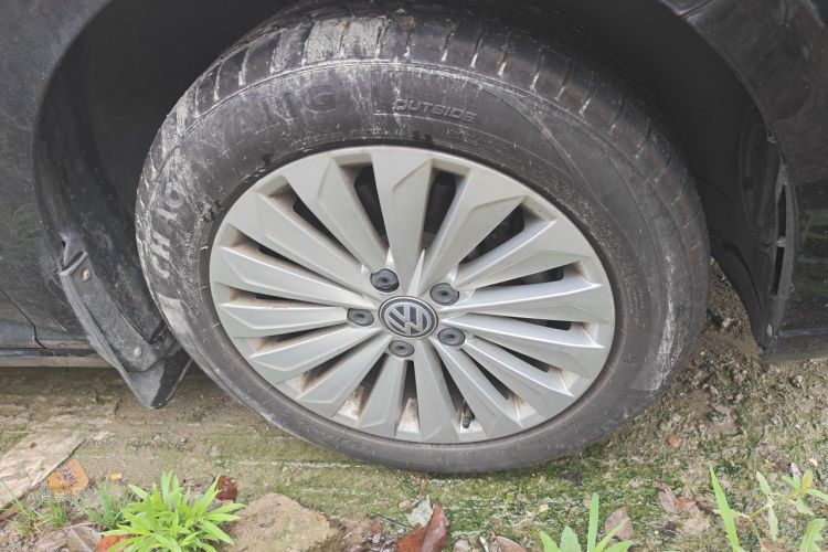 Volkswagen Lavida 2019 #9 Volkswagen Lavida 2019 car image #9
