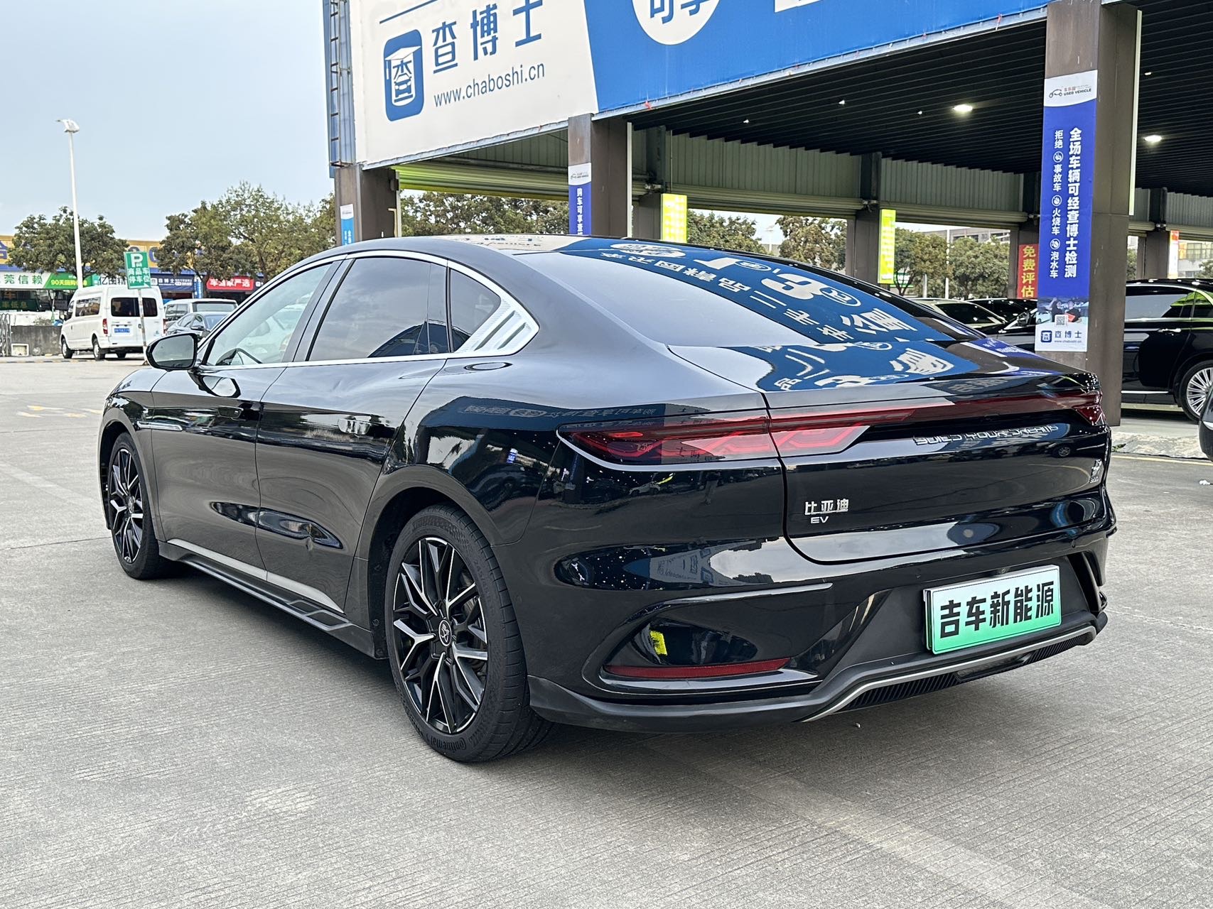 BYD Han 2022 immagine di auto #4