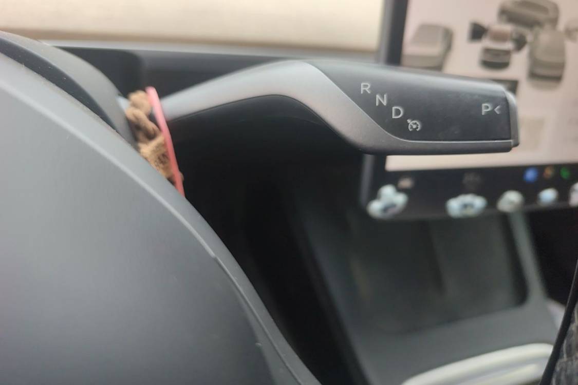 Tesla Model 3 2021 car image #27