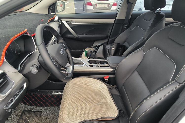 GEELY Coolray 2024 image de voiture #17