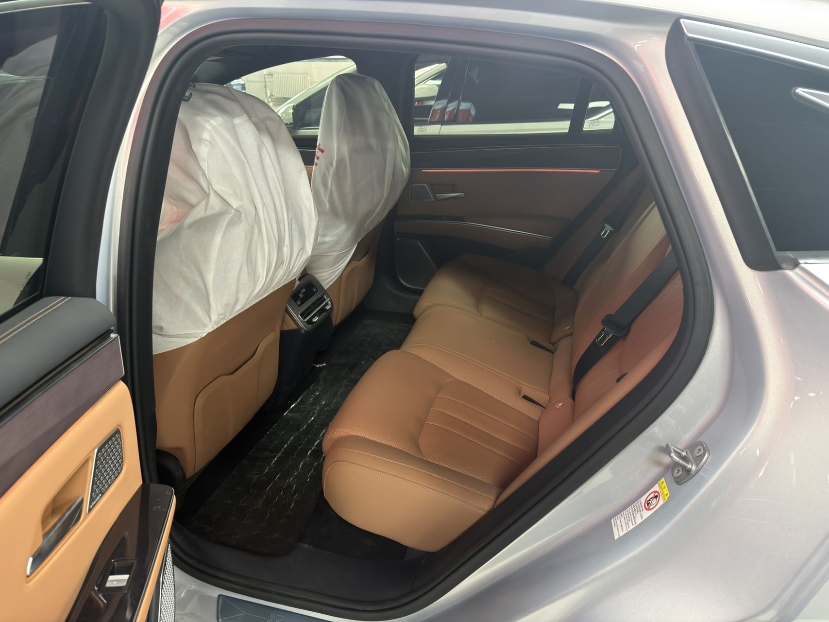 BYD HanL 2025 #6 BYD HanL 2025 imagen de coche #6
