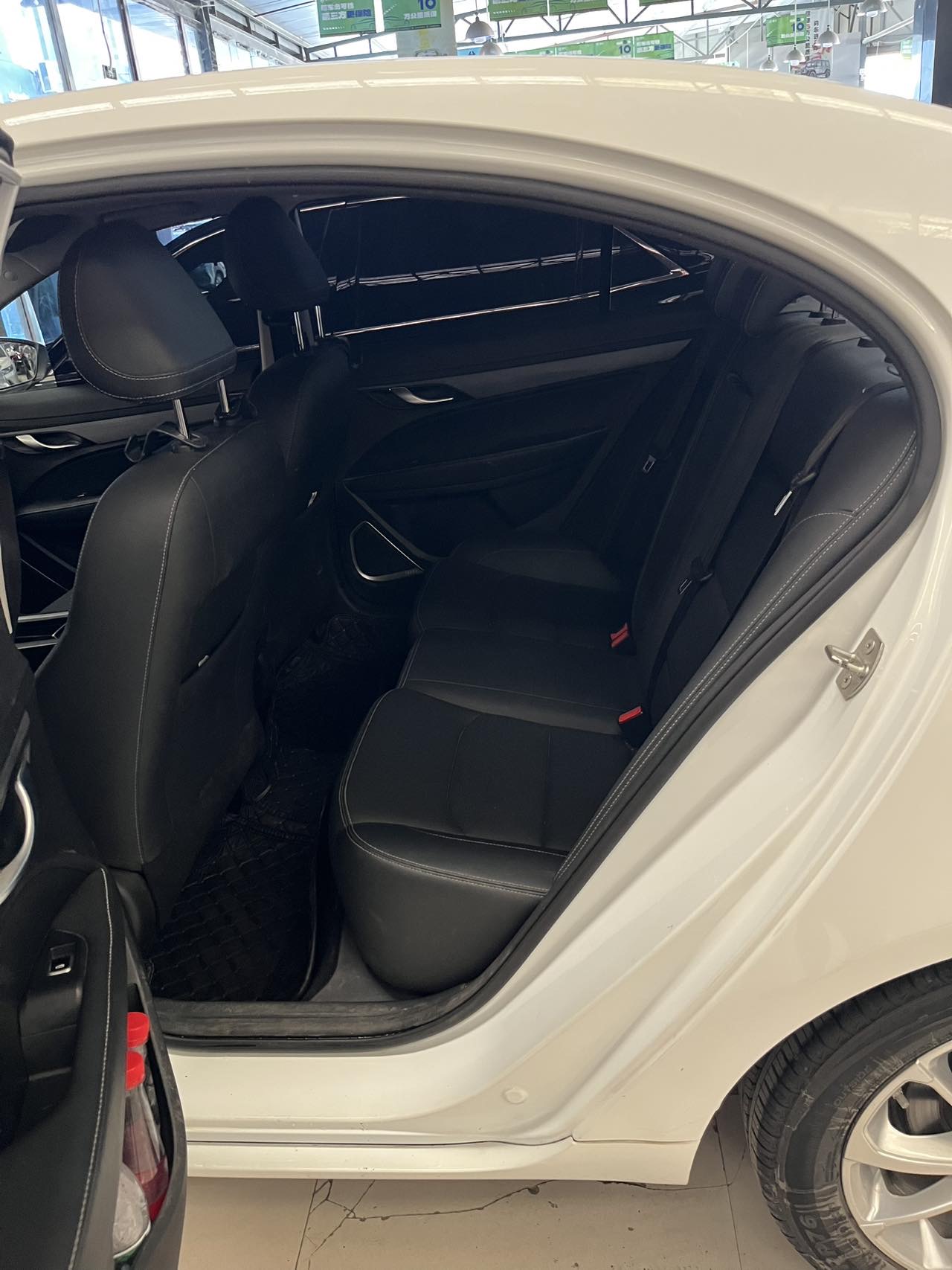 GEELY Emgrand 2021 imagem de carro #5
