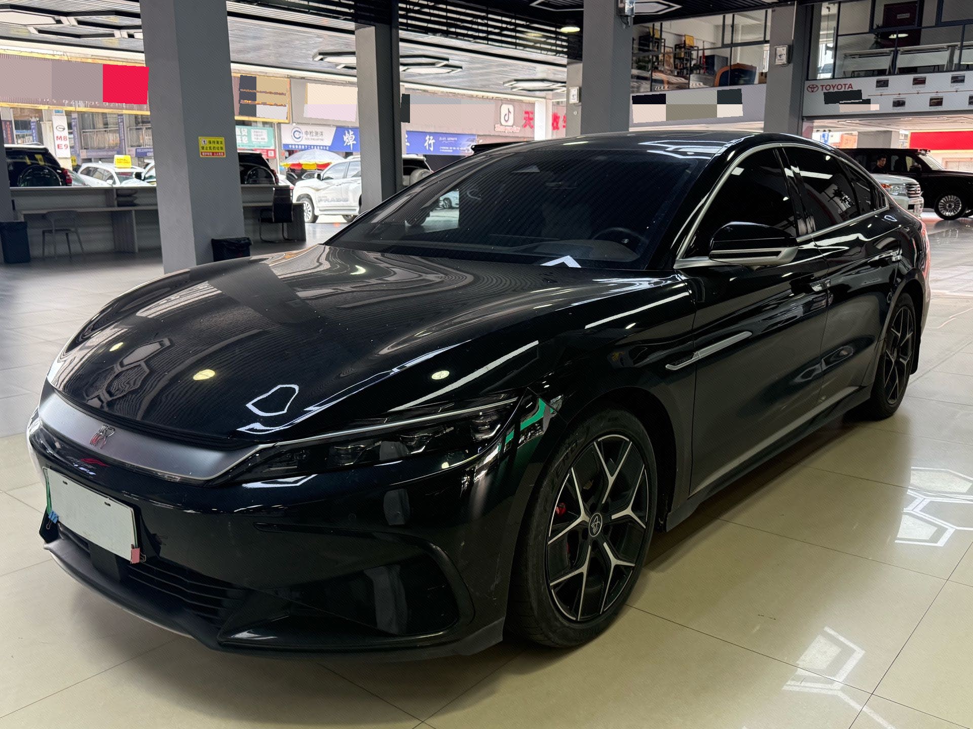 BYD Han 2023 car image 