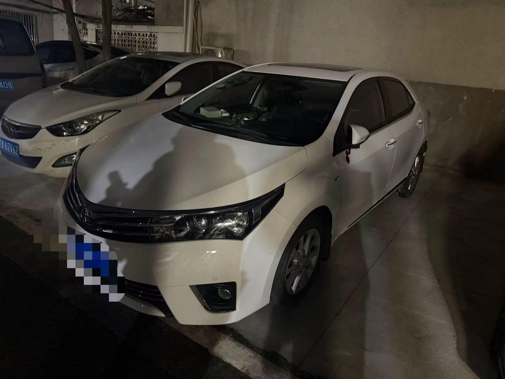 Toyota Corolla 2015 Toyota Corolla 2015 immagine di auto