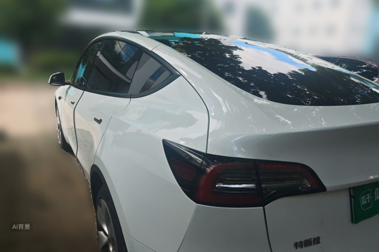 Tesla Model Y 2022 #5 Tesla Model Y 2022 car image #5