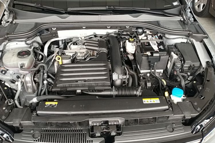 Volkswagen Golf 2024 #20 Volkswagen Golf 2024 car image #20
