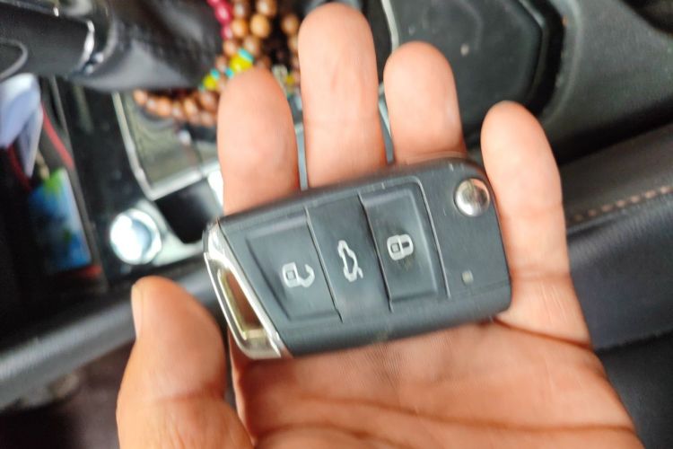 Volkswagen Tharu 2019 car image #11