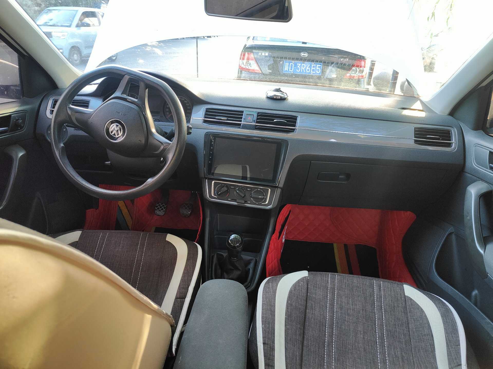 Volkswagen Santana 2017 car image #4