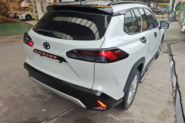 Toyota Corolla Cross 2023 image de voiture #5