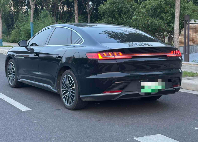 BYD Han 2021 car image #8