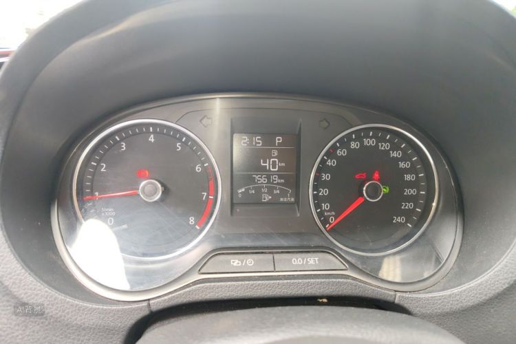 Volkswagen Polo 2019 car image #13