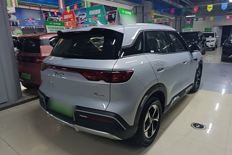 BYD YuanUP 2024 car image #7