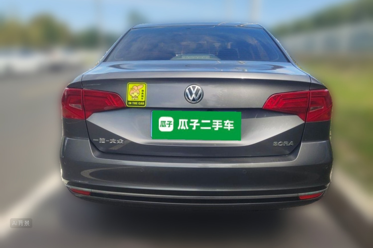 Volkswagen Bora 2016 car image #6