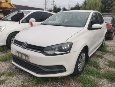 Volkswagen Polo 2016 car image 