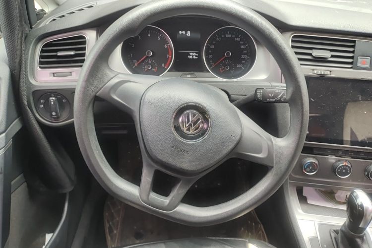 Volkswagen Golf 2017 #15 Volkswagen Golf 2017 car image #15