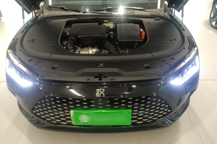 BYD Han 2023 car image #22