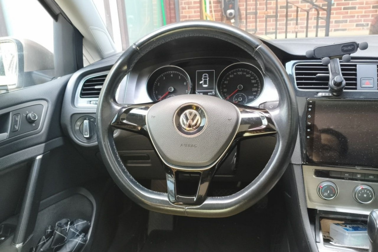 Volkswagen Golf 2015 #15 Volkswagen Golf 2015 car image #15