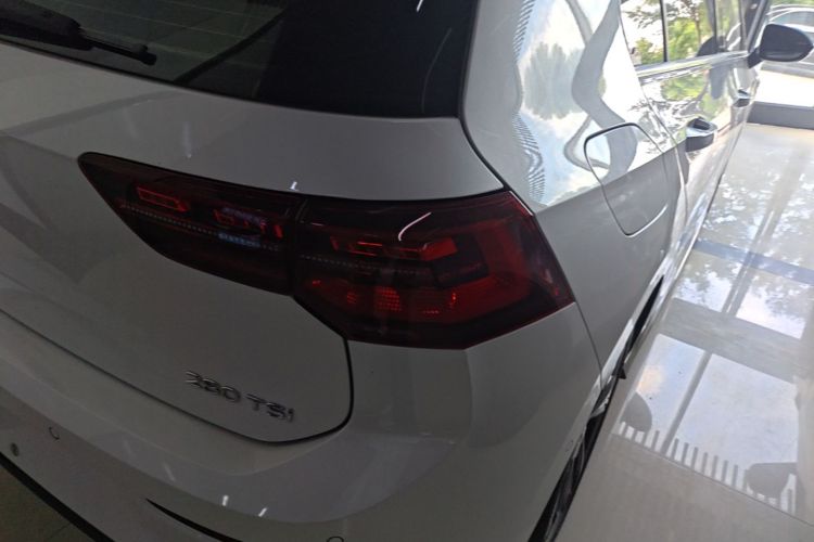 Volkswagen Golf 2024 #8 Volkswagen Golf 2024 car image #8
