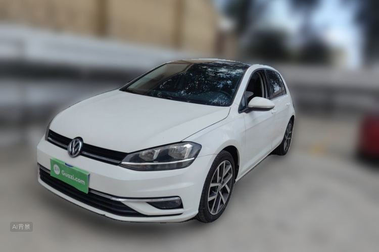 Volkswagen Golf 2020 car image #2