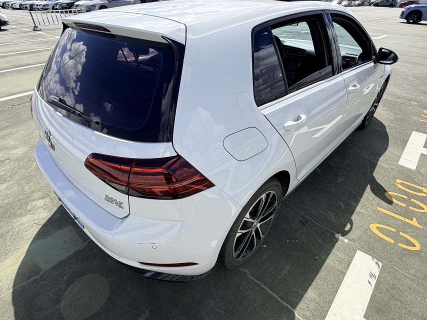 Volkswagen Golf 2018 #5 Volkswagen Golf 2018 car image #5