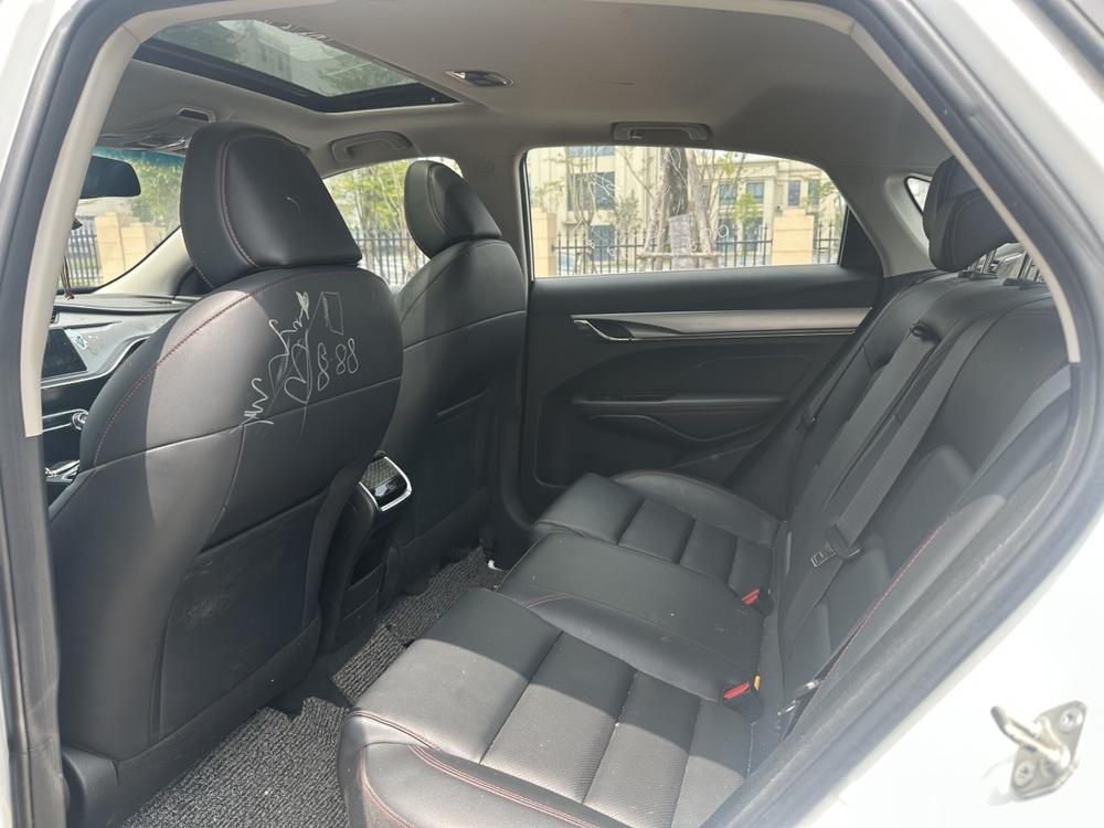 GEELY Binray 2020 immagine di auto #9