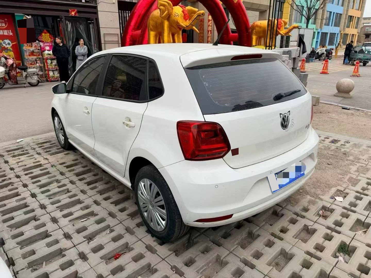 Volkswagen Polo 2018 car image #3