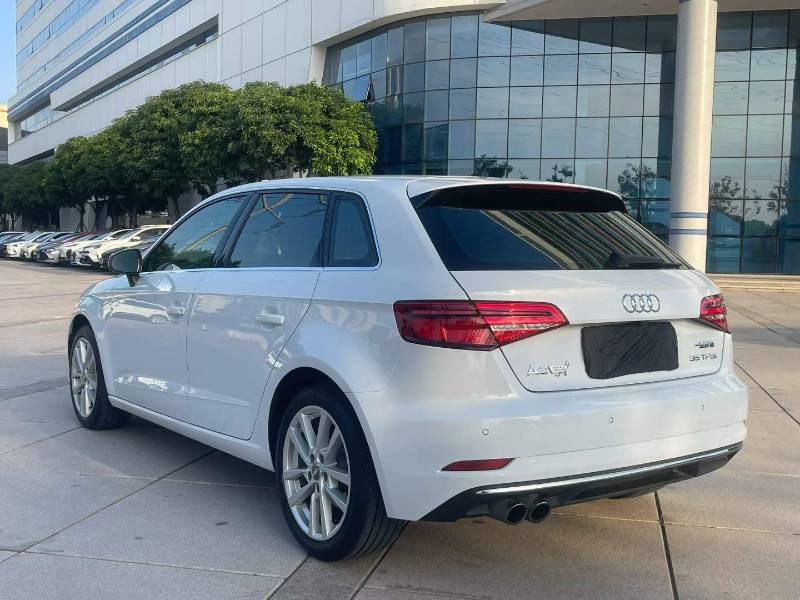 Audi A3 2019 car image #7
