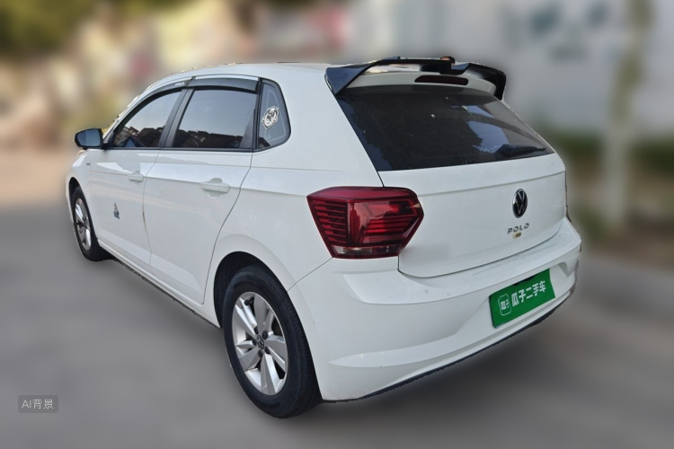 Volkswagen Polo 2023 car image #5