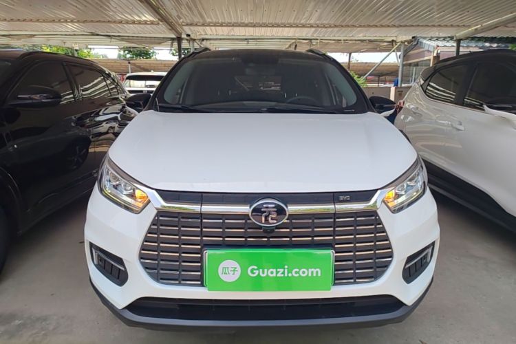BYD Yuan New Energy 2019 #3 BYD Yuan New Energy 2019 car image #3