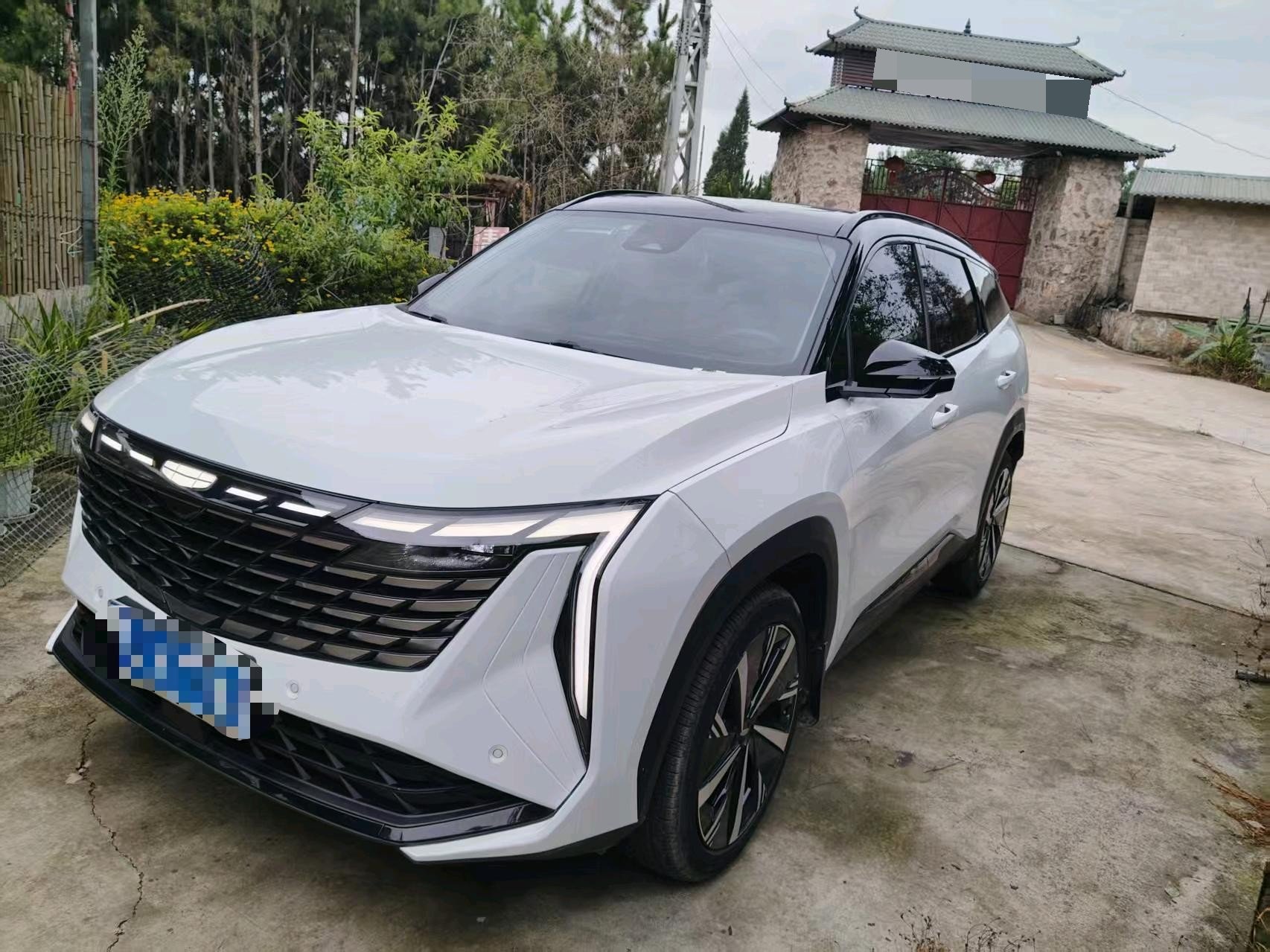 GEELY Boyue L 2023 car image 