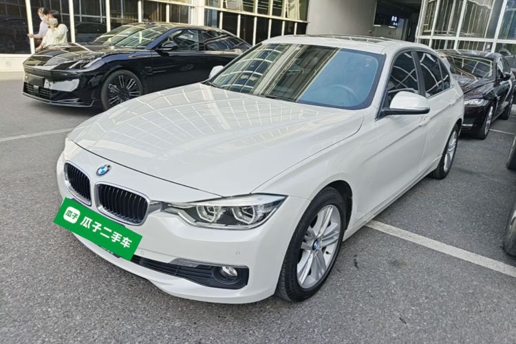 BMW 3 Series 2017 car image #2