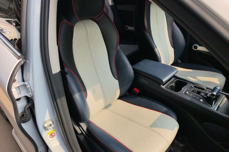 BYD Yuan Plus 2022 صورة سيارة #24