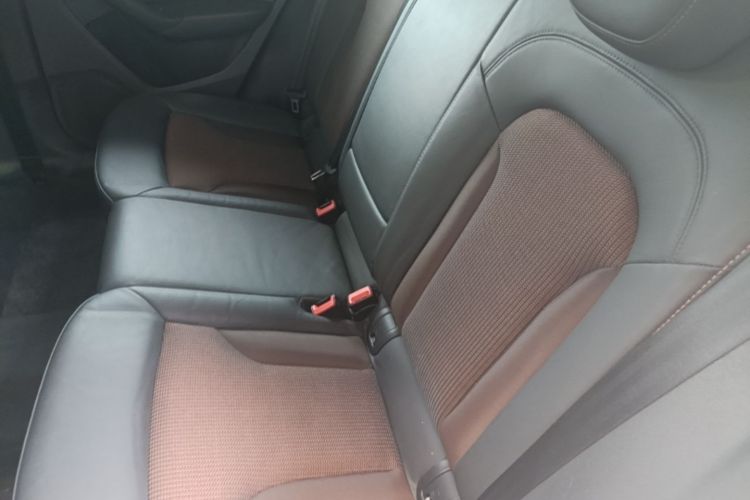Audi Q3 2018 #17 Audi Q3 2018 car image #17