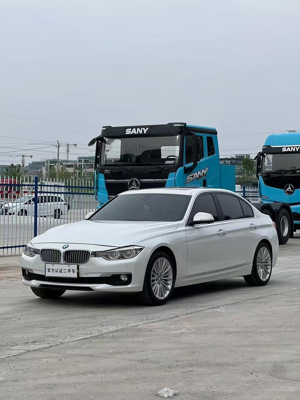 BMW 3 Series 2017 BMW 3 Series 2017 immagine di auto