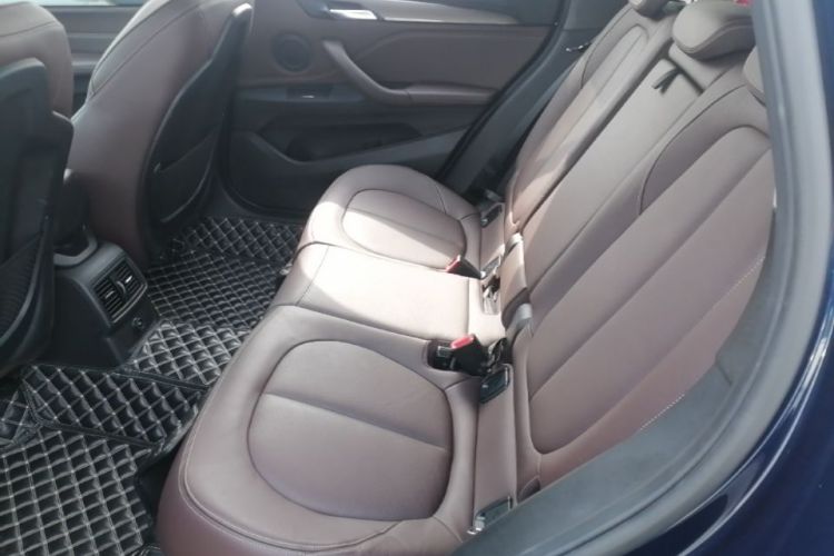BMW X1 2018 #17 BMW X1 2018 car image #17