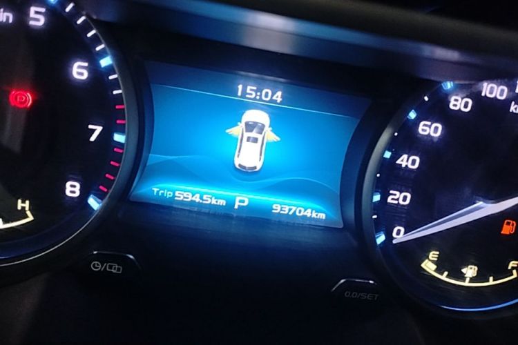 GEELY Emgrand 2017 #16 GEELY Emgrand 2017 car image #16