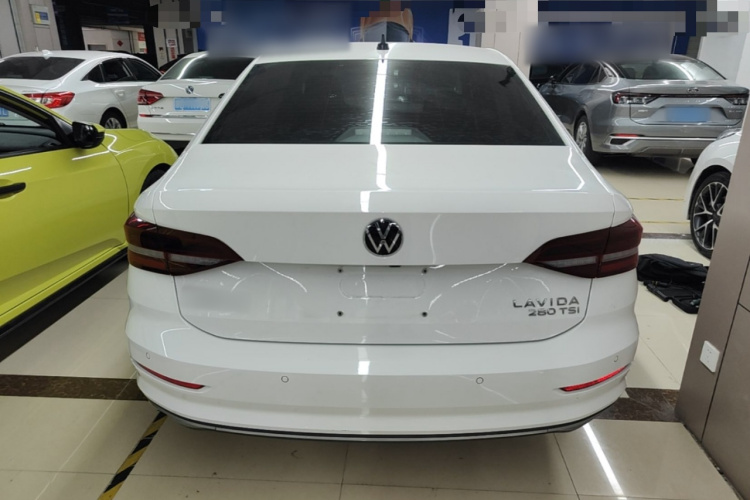 Volkswagen Lavida 2022 car image #6